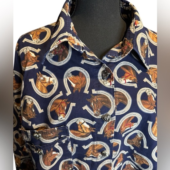 Vintage Women’s Horse and Horseshoe Button Up Shirt With Heart Buttons Large 059 - Picture 2 of 10
